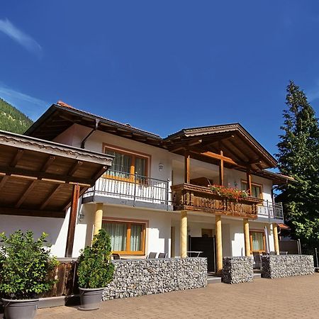 Ferienanlage Hechenbergerhof Bichlbach Exterior foto